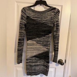 Pulover dress